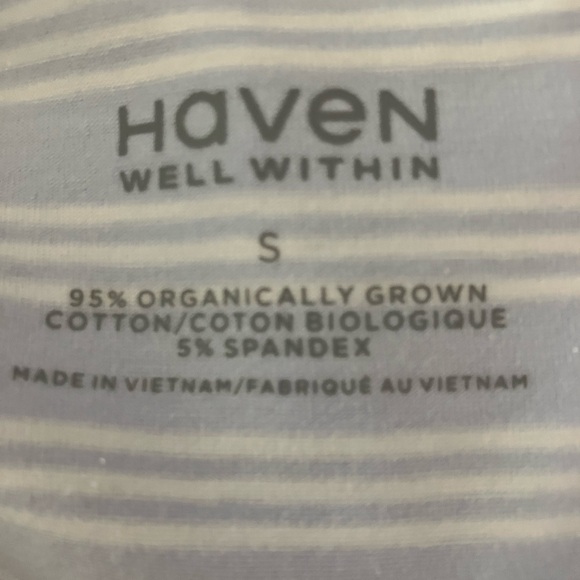 Haven well within nightgown - Picture 4 of 5